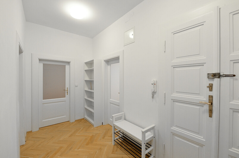 Verdunská, Bubeneč - Prague 6 | Rent, Apartment Two-bedroom (3+kk), 90 m²