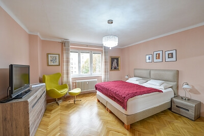 Plzeňská, Košíře - Prague 5 | Rent, Apartment Two-bedroom (3+kk), 87 m²