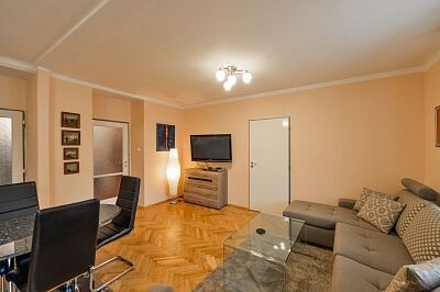 Plzeňská, Košíře - Prague 5 | Rent, Apartment Two-bedroom (3+kk), 87 m²