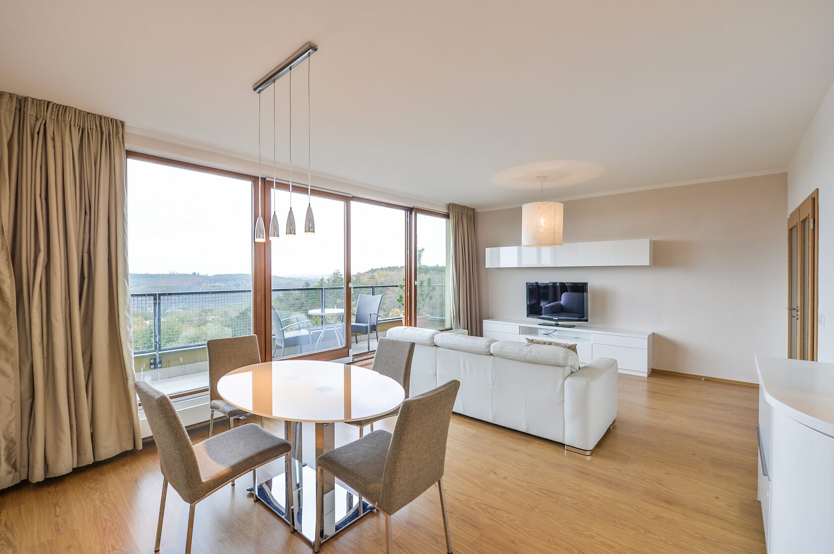 K Červenému vrchu, Vokovice - Praha 6 | Pronájem, Byt 3+kk, 103 m²