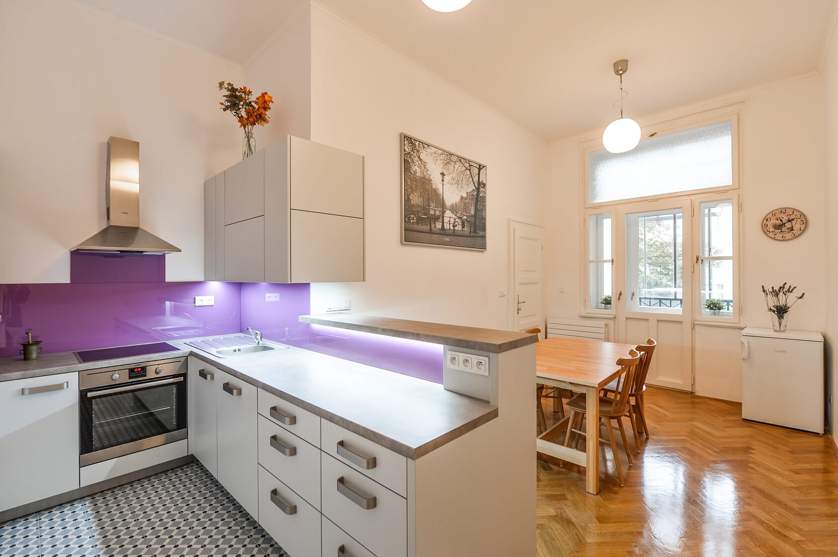 Karmelitská, Malá Strana - Praha 1 | Pronájem, Byt 2+1, 55 m²