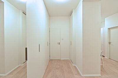 Lucemburská, Vinohrady - Praha 3 | Pronájem, Byt 2+kk, 54 m²