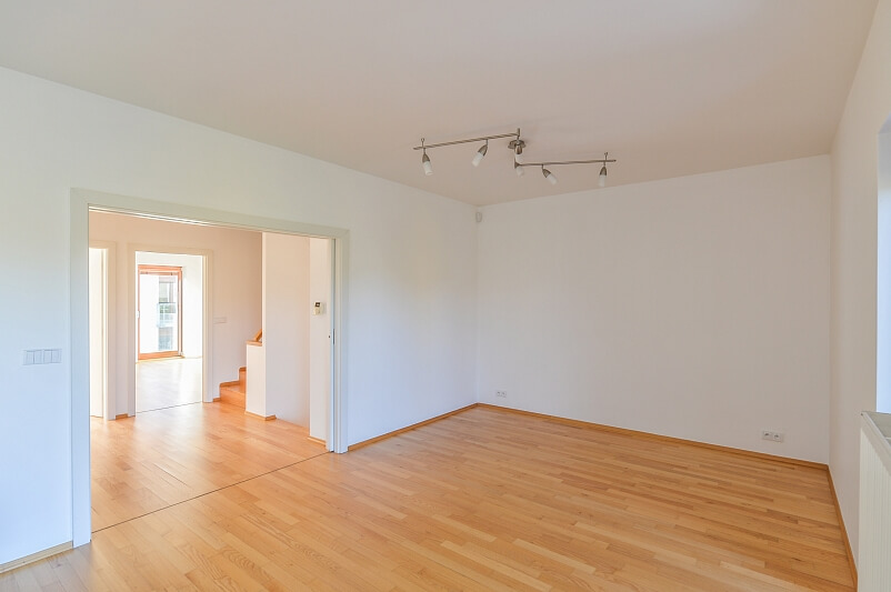 Zelená, Statenice - Praha-západ | Rent, House Four-bedroom (5+kk), 196 m²