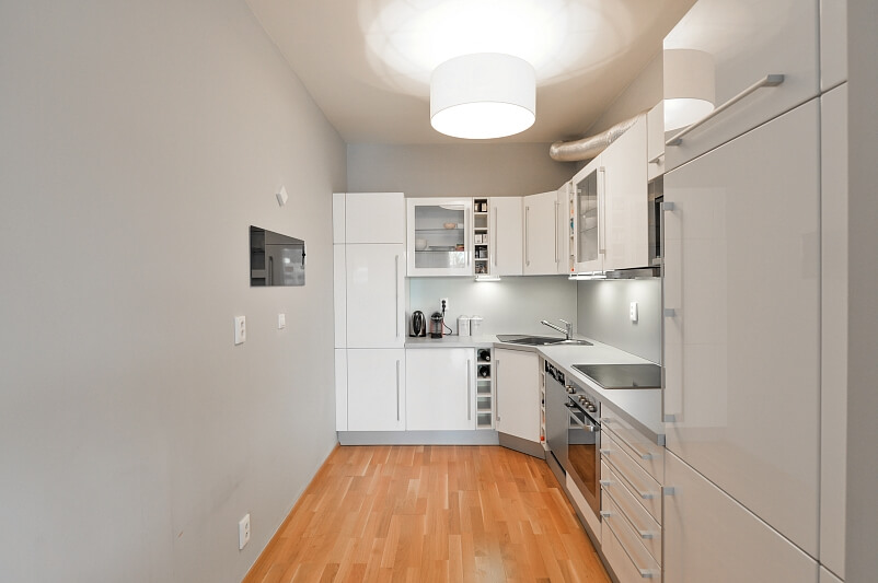 V Přístavu, Holešovice - Prague 7 | Rent, Apartment One-bedroom (2+kk), 87 m²