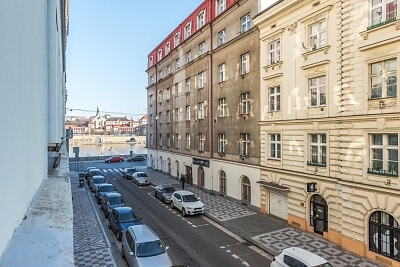 Na Bělidle, Smíchov - Prague 5 | Rent, Apartment One-bedroom (2+1), 65 m²