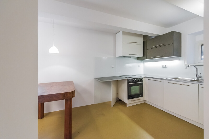 Na Hřebenkách, Smíchov - Praha 5 | Pronájem, Byt 1+kk, 40 m²