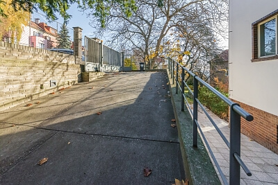 Na Hřebenkách, Smíchov - Prague 5 | Rent, Apartment Studio (1+kk), 40 m²