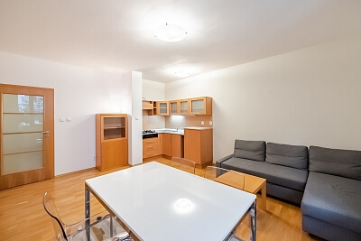 Závěrka, Břevnov - Prague 6 | Rent, Apartment One-bedroom (2+kk), 62 m²