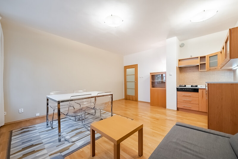 Závěrka, Břevnov - Prague 6 | Rent, Apartment One-bedroom (2+kk), 62 m²