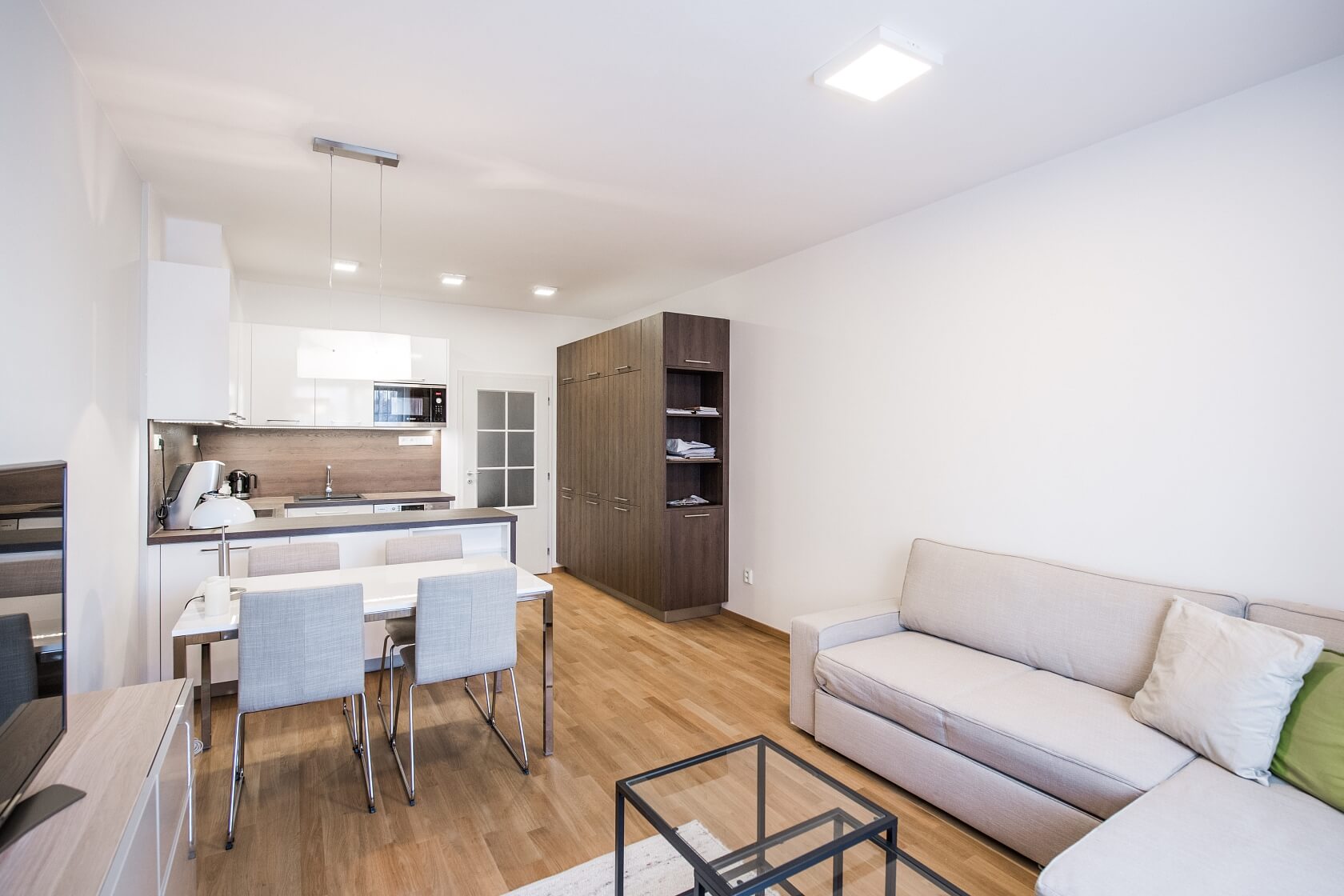 Slavníkova, Břevnov - Praha 6 | Pronájem, Byt 2+kk, 60 m²