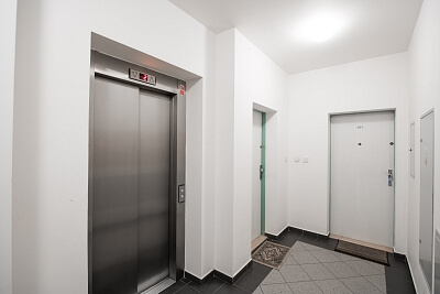 Slavníkova, Břevnov - Praha 6 | Pronájem, Byt 2+kk, 60 m²