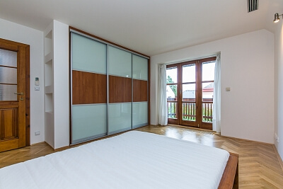 Sýkovecká, Kyje - Praha 9 | Pronájem, Rodinný dům 5+kk, 230 m²