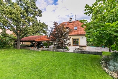 Sýkovecká, Kyje - Praha 9 | Pronájem, Rodinný dům 5+kk, 230 m²