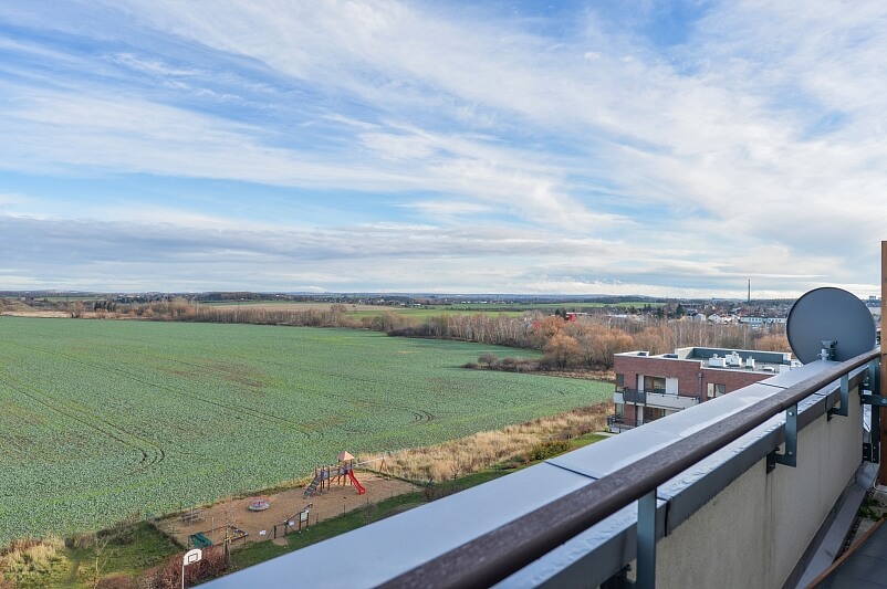 Kryšpínova, Dolní Měcholupy - Prague 10 | Sale, Apartment Three-bedroom (4+kk), 128 m²