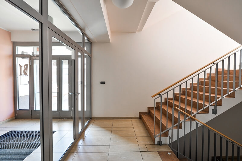 Kryšpínova, Dolní Měcholupy - Prague 10 | Sale, Apartment Three-bedroom (4+kk), 128 m²