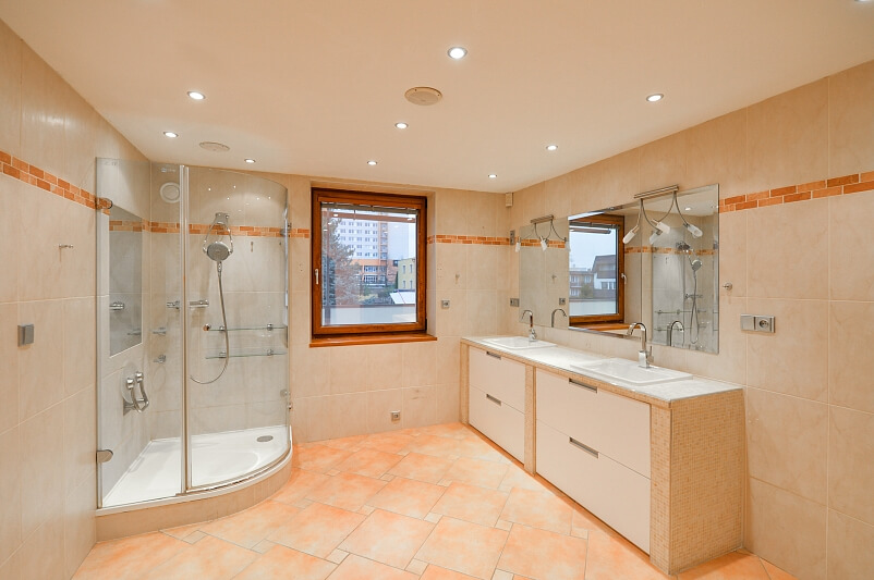 Vranská, Kamýk - Prague 4 | Rent, House Three-bedroom (4+1), 272 m²