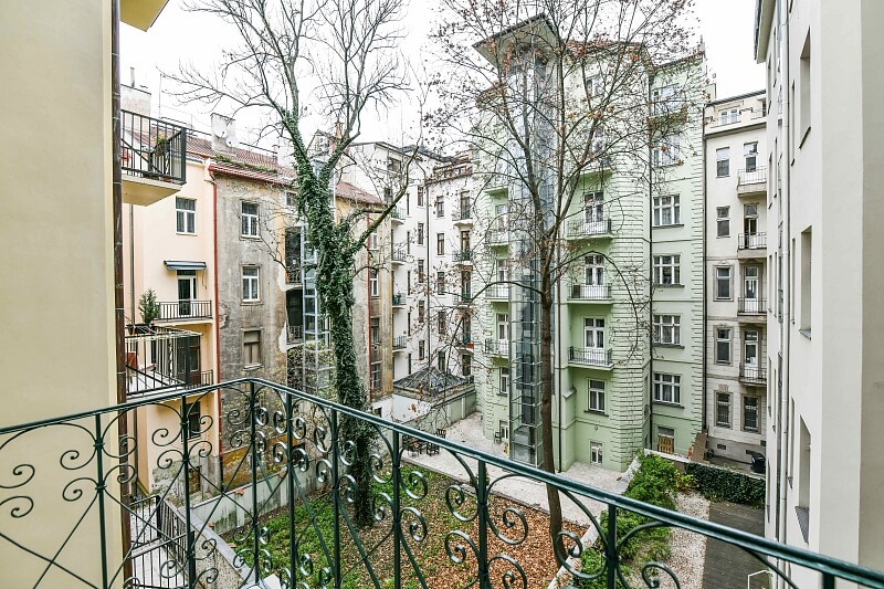Dienzenhoferovy sady, Smíchov - Prague 5 | Rent, Apartment One-bedroom (2+1), 83 m²
