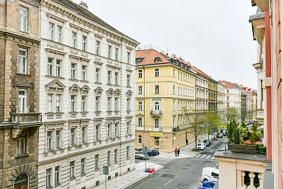 Dienzenhoferovy sady, Smíchov - Prague 5 | Rent, Apartment One-bedroom (2+1), 83 m²