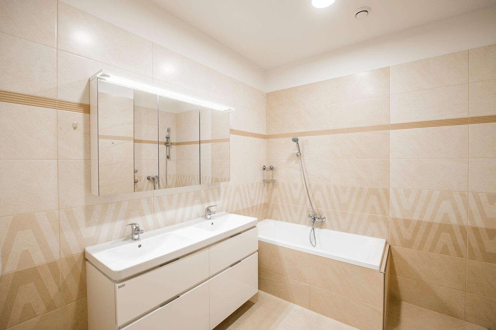 Stroupežnického, Smíchov - Prague 5 | Rent, Apartment Two-bedroom (3+kk), 99 m²