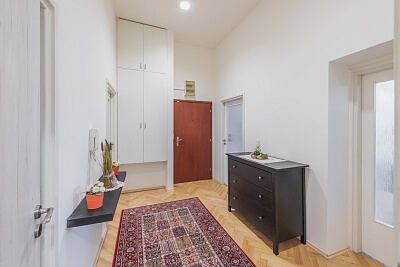 Záhřebská, Vinohrady - Prague 2 | Rent, Apartment Two-bedroom (3+1), 92 m²