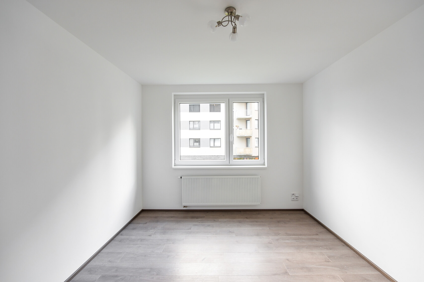 Makedonská, Střížkov - Praha 9 | Pronájem, Byt 3+kk, 90 m²