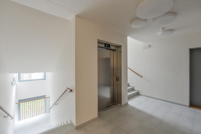 Walterovo náměstí, Jinonice - Prague 5 | Rent, Apartment One-bedroom (2+kk), 64 m²