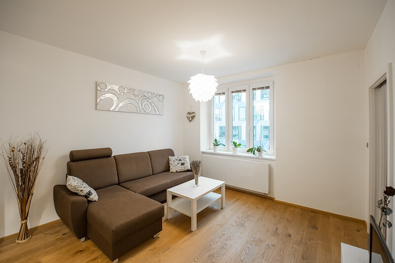 Jankovcova, Holešovice - Prague 7 | Rent, Apartment One-bedroom (2+kk), 44 m²