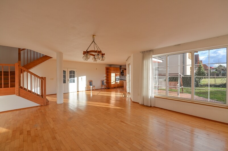 U Strouhy, Čakovice - Praha 9 | Prodej, Rodinný dům 5+kk, 276 m²