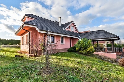 U Strouhy, Čakovice - Prague 9 | Sale, House Four-bedroom (5+kk), 276 m²