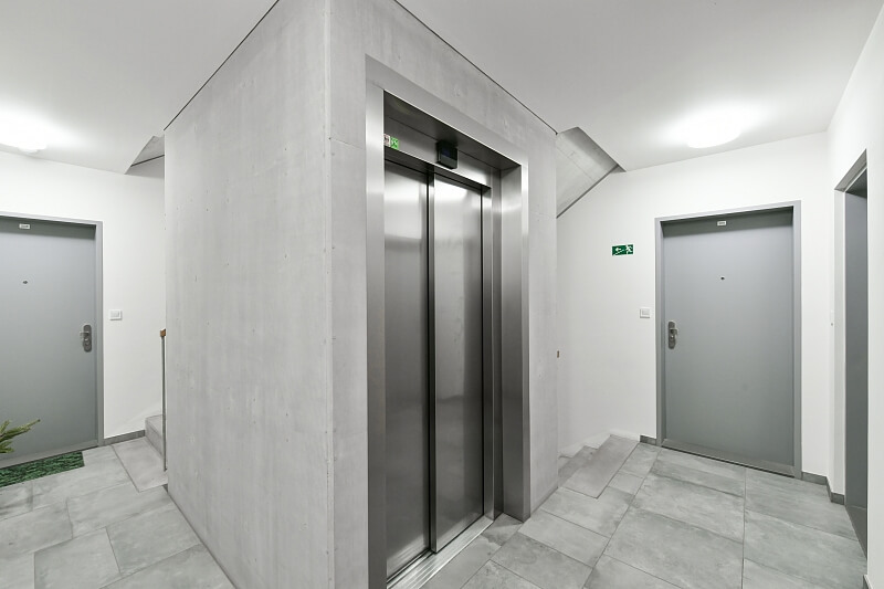 Nad Bání, Libeň - Praha 8 | Pronájem, Byt 2+kk, 68 m²