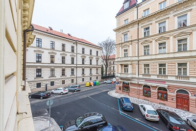 V Lesíčku, Smíchov - Prague 5 | Rent, Apartment Studio (1+kk), 44 m²