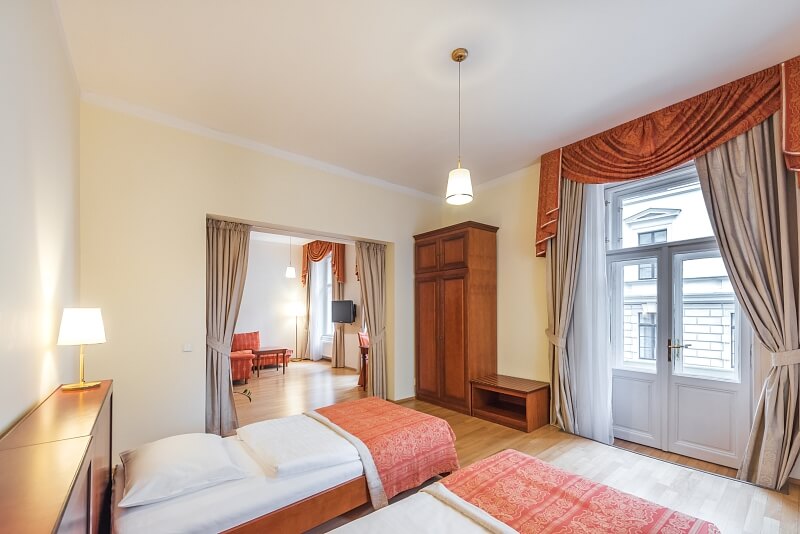 V Lesíčku, Smíchov - Prague 5 | Rent, Apartment One-bedroom (2+kk), 75 m²