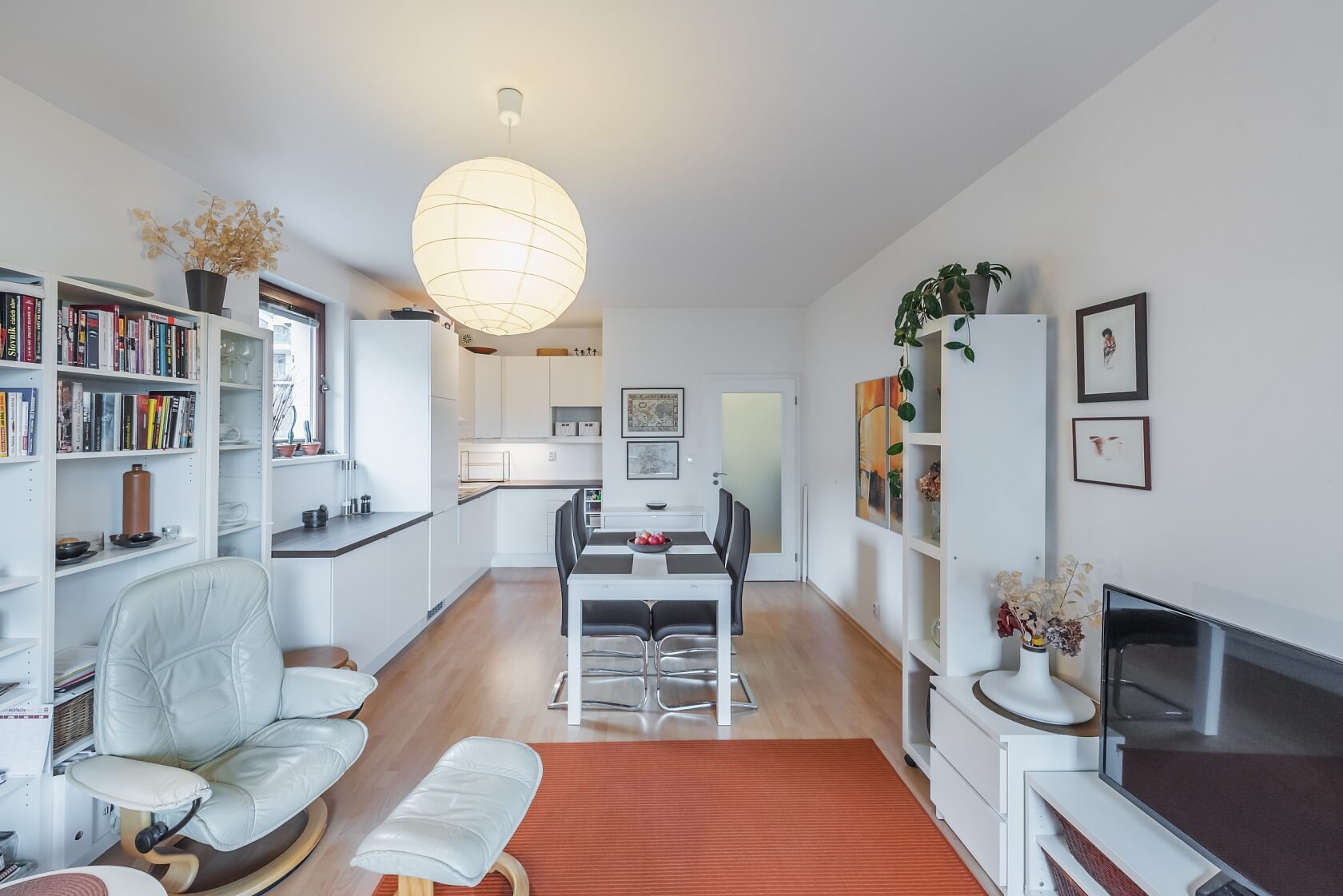 Jeřabinová, Smíchov - Prague 5 | Sale, Apartment One-bedroom (2+kk), 64 m²