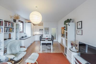 Jeřabinová, Smíchov - Prague 5 | Sale, Apartment One-bedroom (2+kk), 64 m²