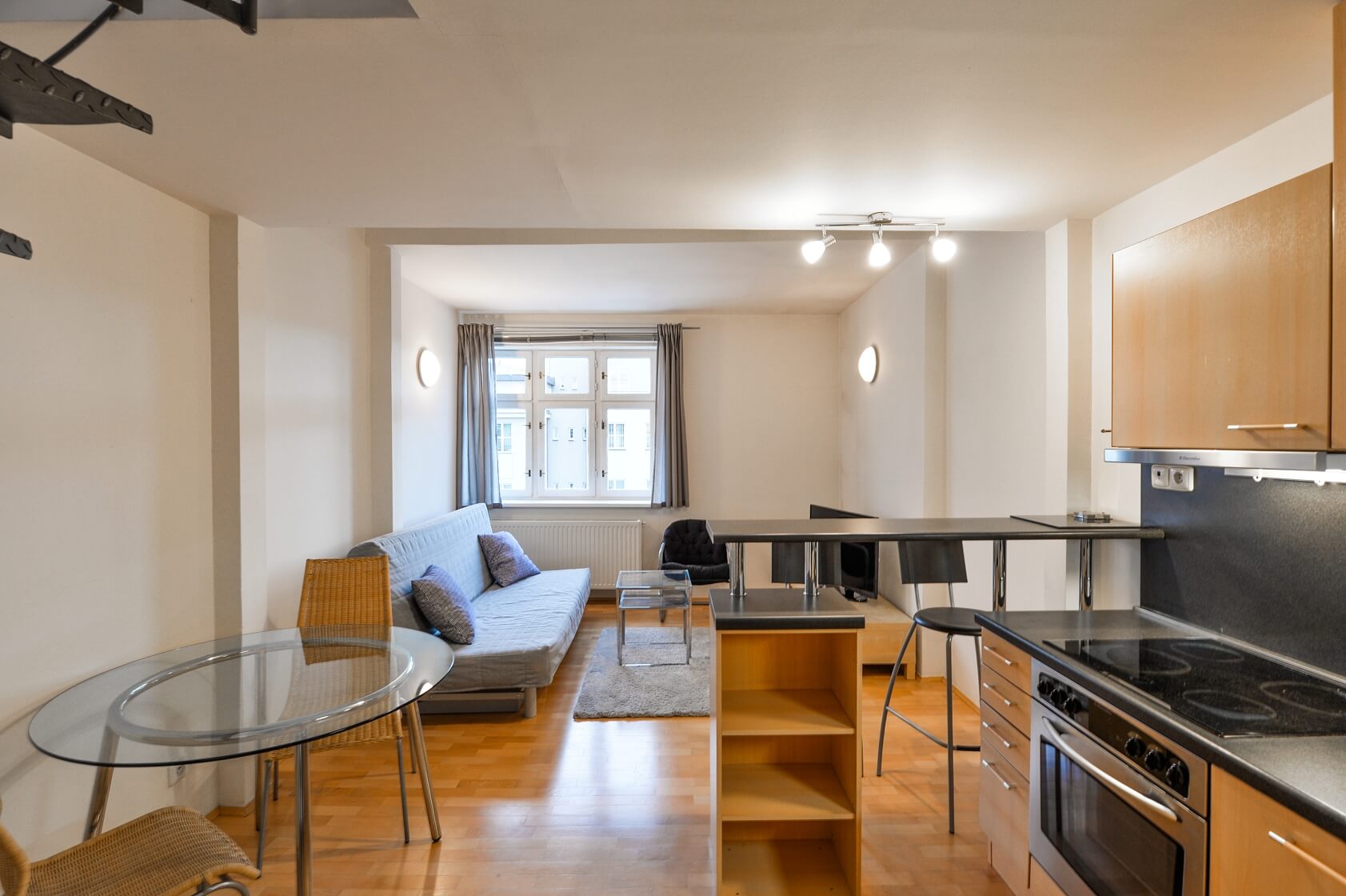 Zelená, Dejvice - Praha 6 | Pronájem, Byt 1+kk, 45 m²