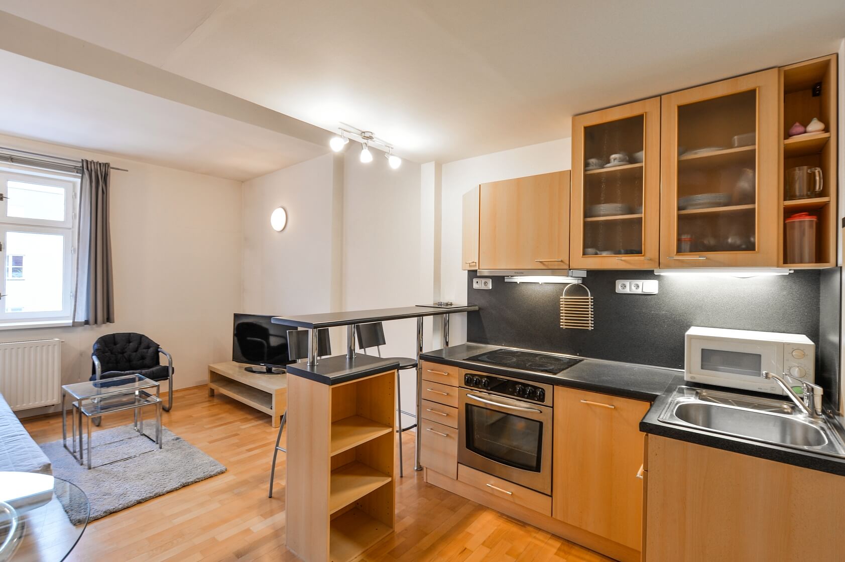 Zelená, Dejvice - Prague 6 | Rent, Apartment Studio (1+kk), 45 m²