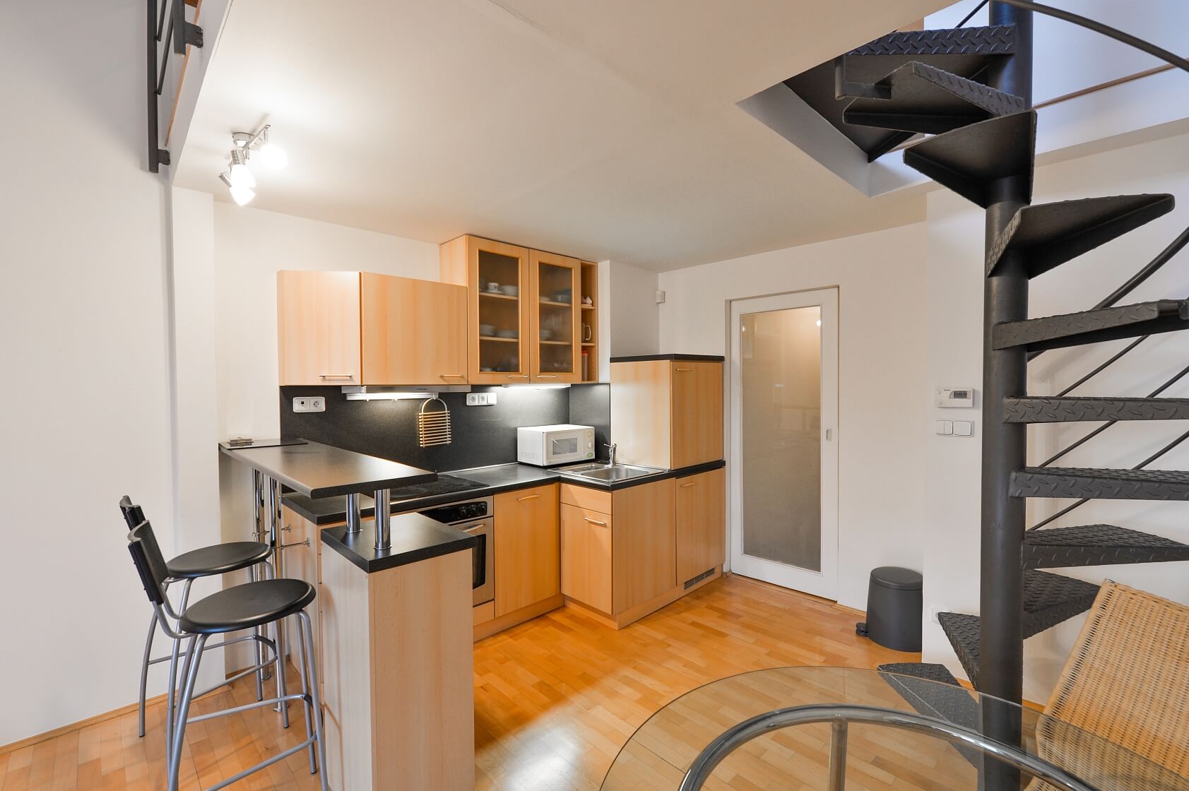 Zelená, Dejvice - Praha 6 | Pronájem, Byt 1+kk, 45 m²