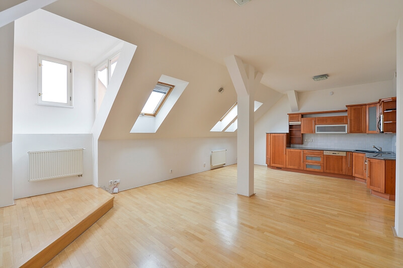 náměstí Jiřího z Poděbrad, Vinohrady - Praha 3 | Pronájem, Byt 3+kk, 125 m²