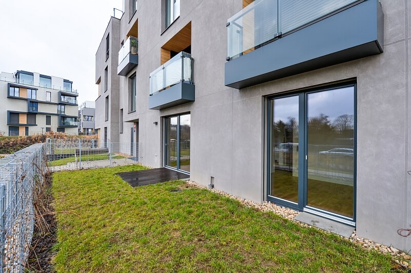 Menclova, Libeň - Prague 8 | Rent, Apartment One-bedroom (2+kk), 67 m²