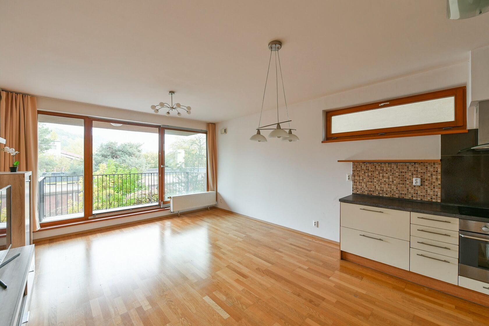 Varhulíkové, Holešovice - Prague 7 | Rent, Apartment One-bedroom (2+kk), 82 m²