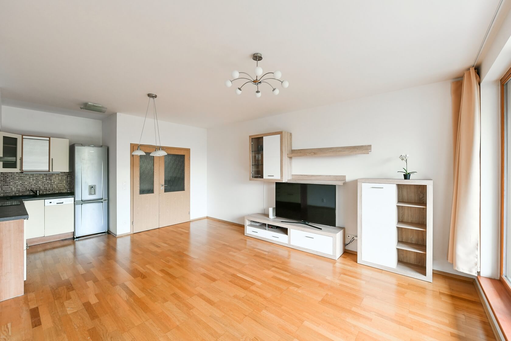 Varhulíkové, Holešovice - Praha 7 | Pronájem, Byt 2+kk, 82 m²