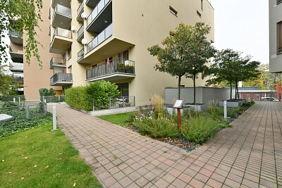 Varhulíkové, Holešovice - Prague 7 | Rent, Apartment One-bedroom (2+kk), 82 m²