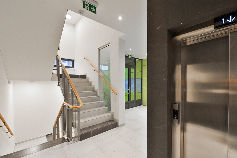 Makedonská, Střížkov - Prague 9 | Rent, Apartment One-bedroom (2+kk), 63 m²