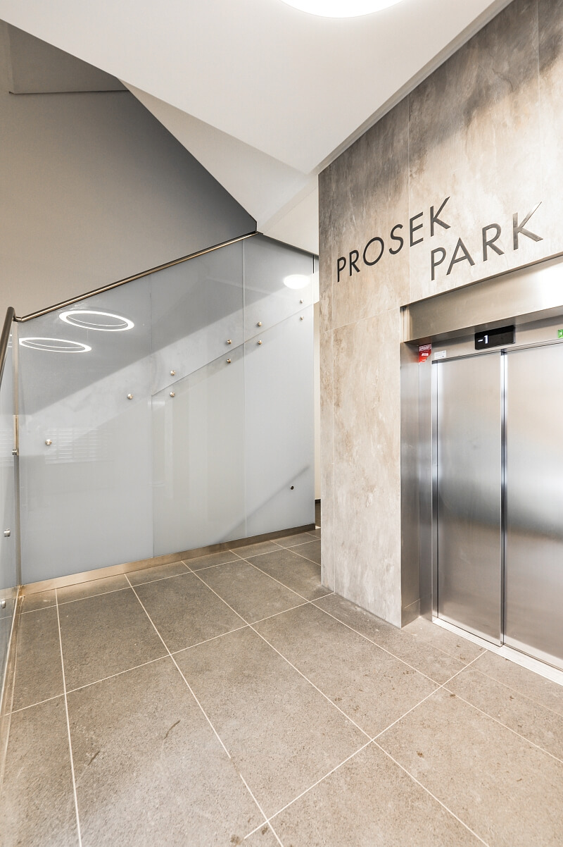 Makedonská, Střížkov - Prague 9 | Rent, Apartment One-bedroom (2+kk), 57 m²