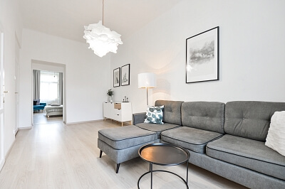 Na Hrádku, Nové Město - Prague 2 | Rent, Apartment One-bedroom (2+1), 60 m²