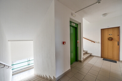 V Kapslovně, Žižkov - Praha 3 | Pronájem, Byt 2+kk, 64 m²