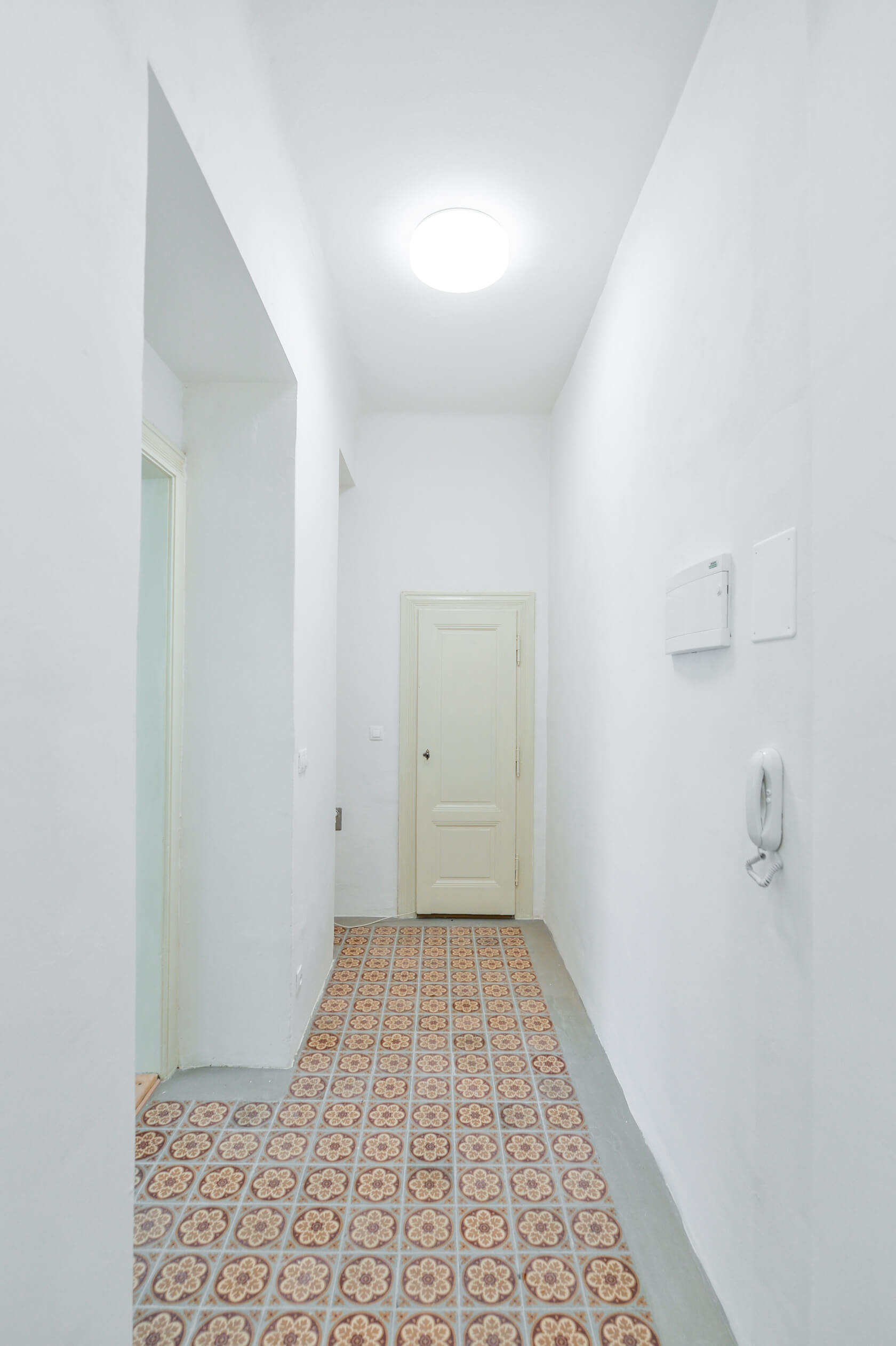 Březinova, Karlín - Prague 8 | Rent, Apartment One-bedroom (2+kk), 58 m²