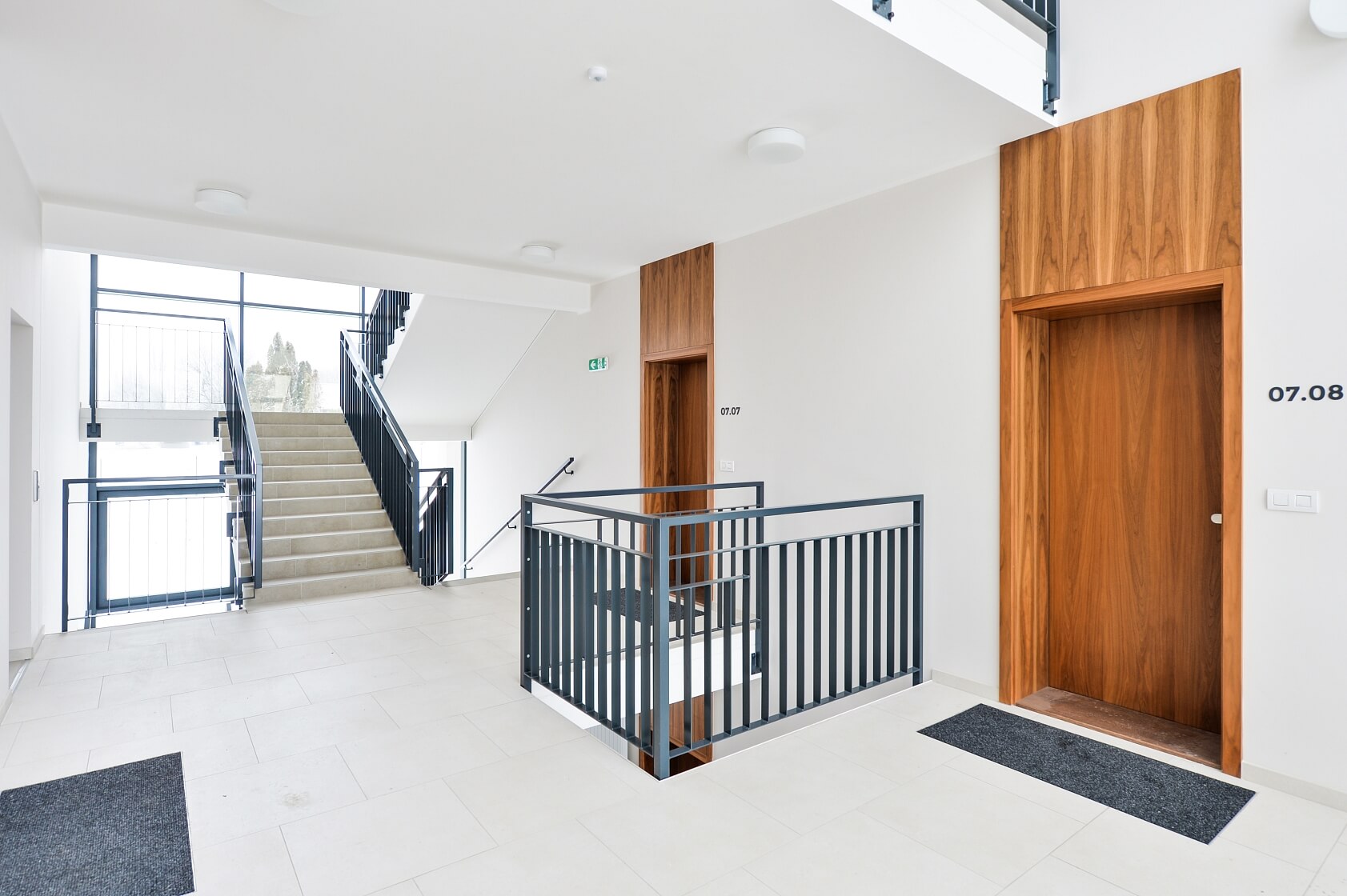 Radičova, Břevnov - Prague 6 | Rent, Apartment One-bedroom (2+kk), 68 m²