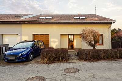 Vodárenská, Bílovice nad Svitavou - Brno-venkov | Rent, House Four-bedroom (5+1), 220 m²