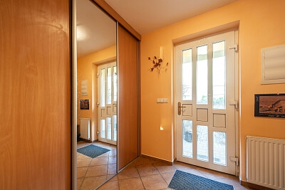 Vodárenská, Bílovice nad Svitavou - Brno-venkov | Rent, House Four-bedroom (5+1), 220 m²